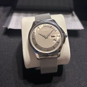 GUCCI Luxury Timepiece Men’s